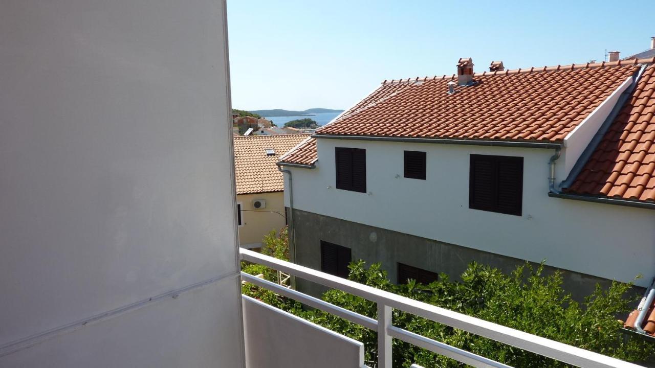 Apartments And Rooms With Parking Space Hvar - 15378 Хвар Екстер'єр фото