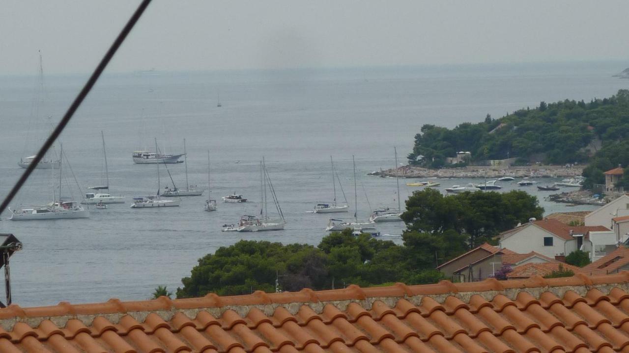 Apartments And Rooms With Parking Space Hvar - 15378 Хвар Екстер'єр фото